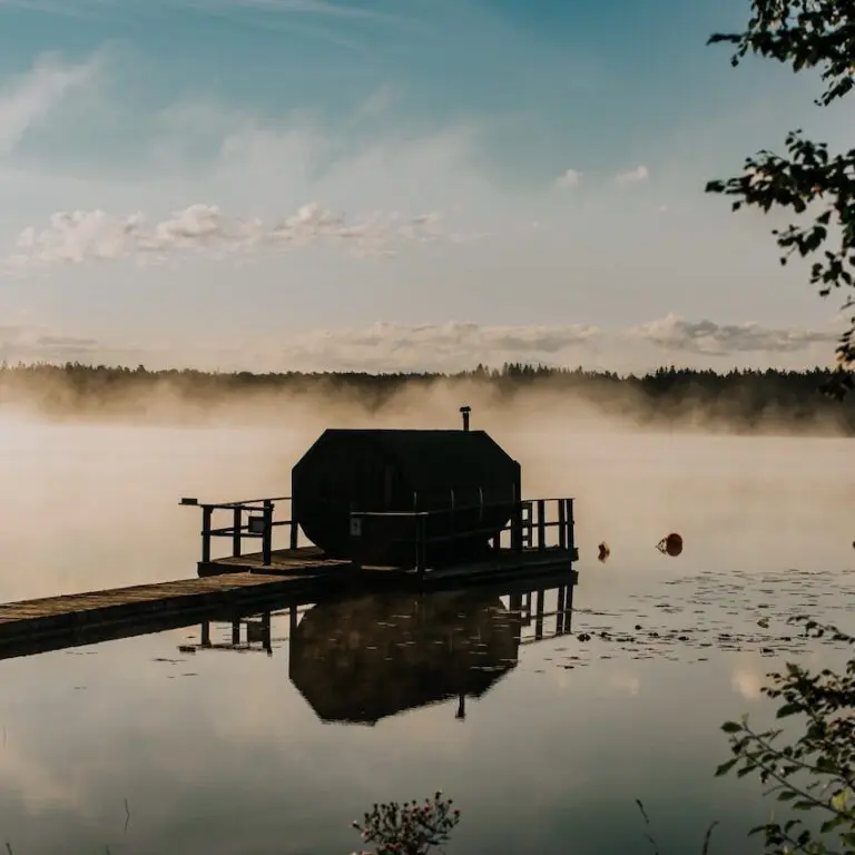 Sauna op het meer nordic woods glamping